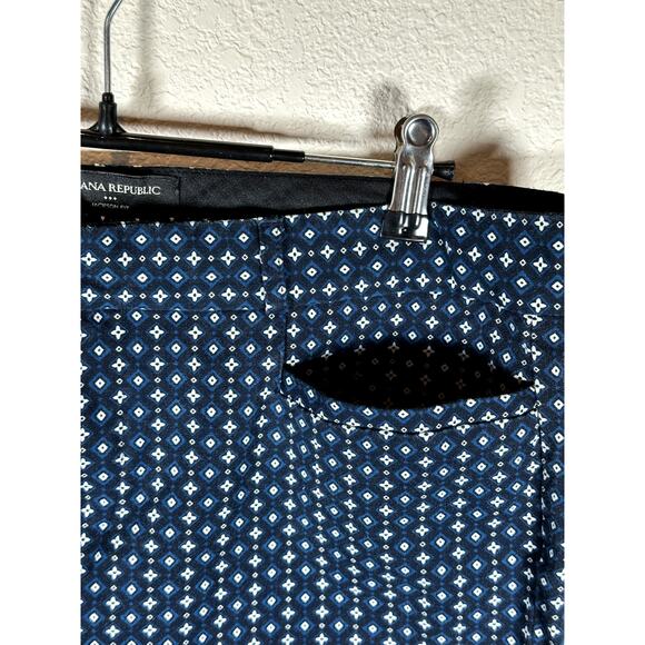Banana Republic Jackson Fit Pants Size 12 Black with Navy & White Pattern - Picture 5 of 15